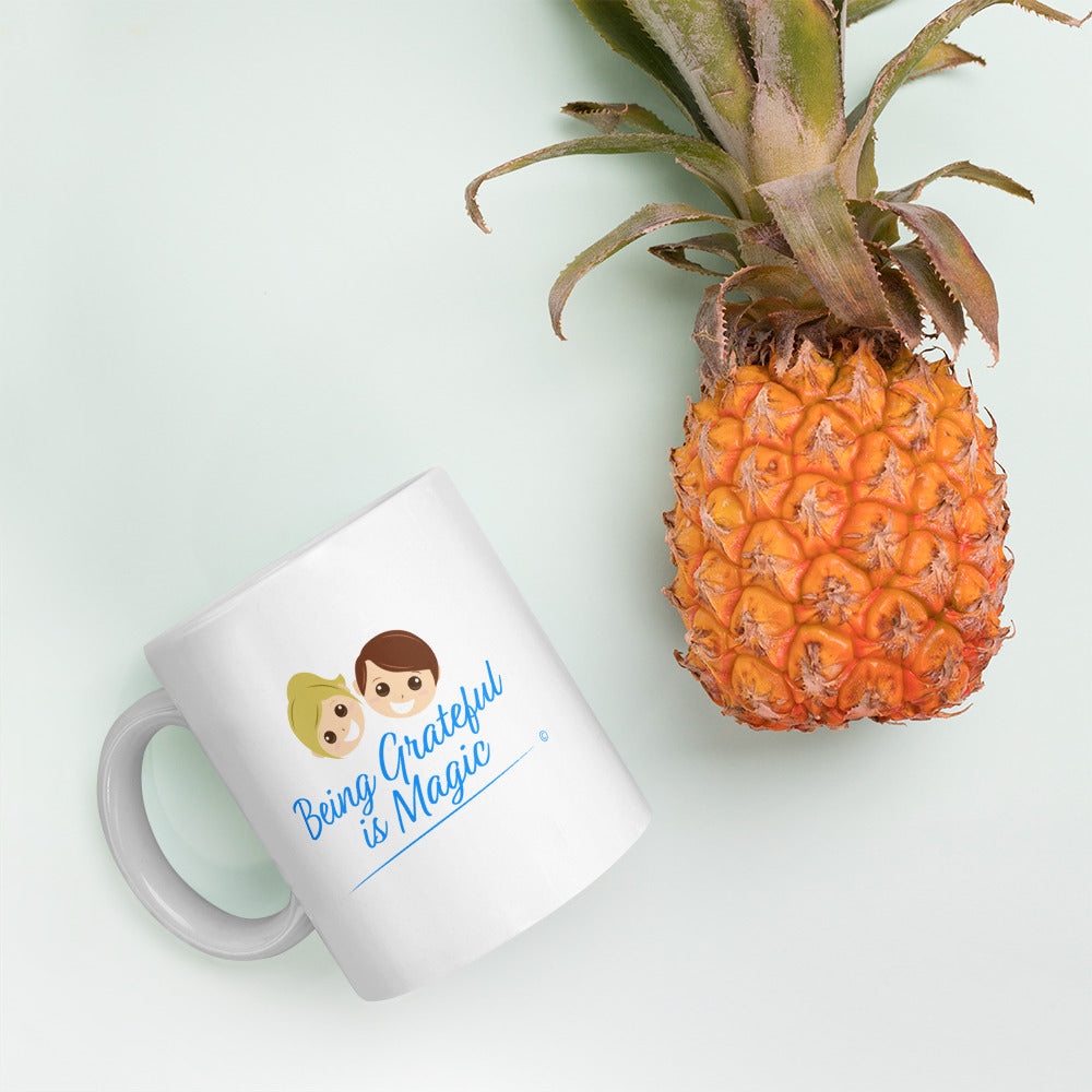 White ceramic mug with pineapple on the background